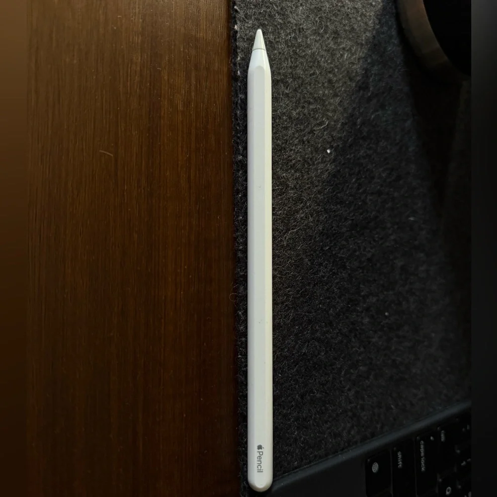 12.9 inch Apple Magic Keyboard + Apple Pencil 2nd Generation